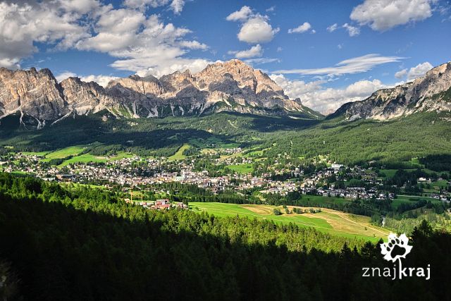 cortina-dampezzo-w-tle-masyw-cristallo-alpy-2012-szymon-nitka-0306.jpg