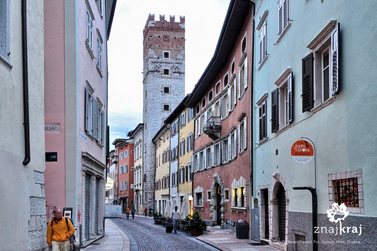 Via Camillo Benso Conte Di Cavour Cernusco Sul Naviglio Mi